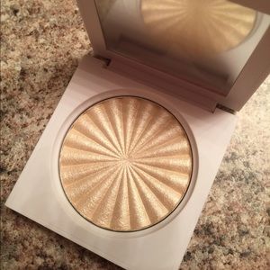 Ofra highlighter star island new